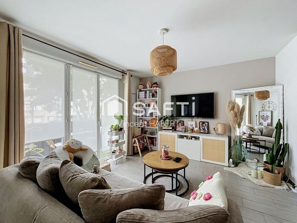 Vente Appartement Très beau T2, proche centre-ville, commerces et transports Acheres