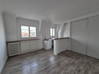 Location Appartement Studio à louer Métro Porte de St Cloud Paris 16