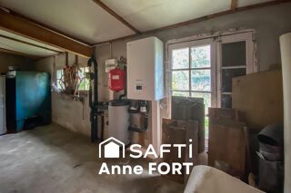Vente Maison Maison de ville 190 m2 avec jardin attenant, 4 chambres, beaux volumes et potentiel d'aménagement Laroque-timbaut