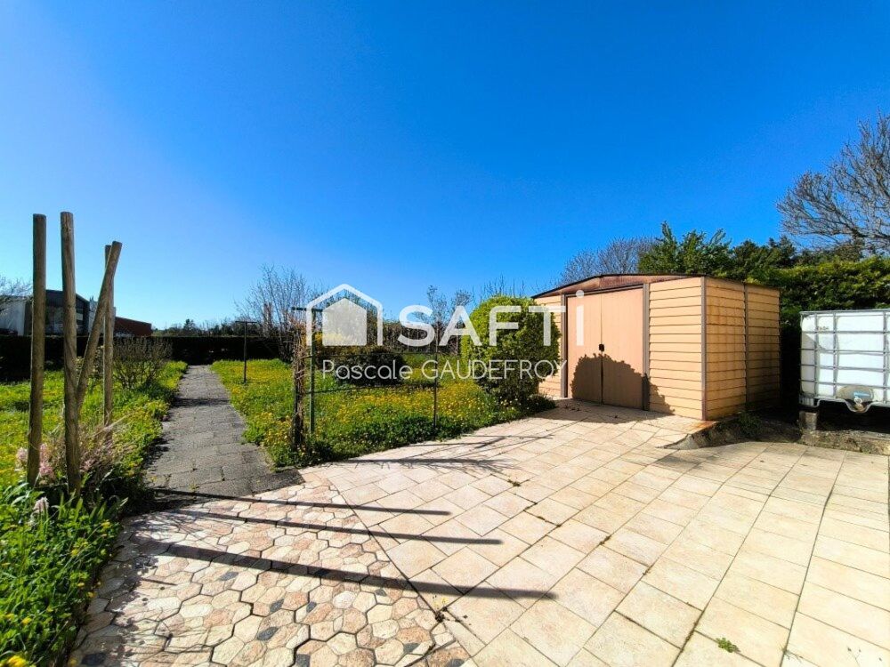 CHARENTAISE SANS TRAVAUX D'ENVIRON 120 M² SUR PARCELLE DE 658 m².