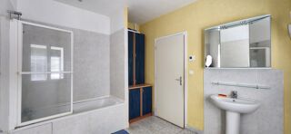  Maison � vendre 9 pi�ces 370 m�