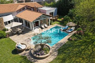  Maison à vendre 9 pièces 246 m²