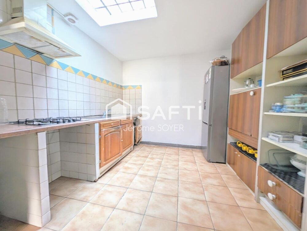 Vente Maison Maison de ville avec toit-terrasse, 3 chambres Chateaurenard