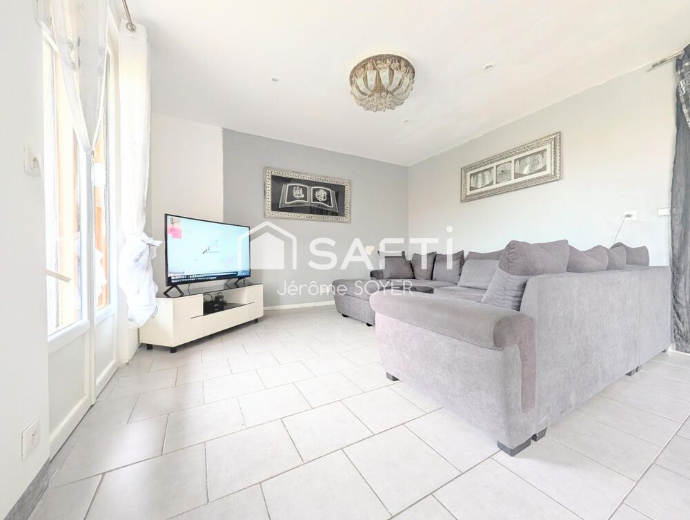 APPARTEMEMENT T3 79 m² AVEC BALCON