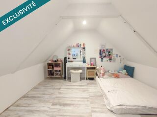  Immeuble à vendre 175 m² Taule