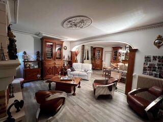  Maison à vendre 12 pièces 380 m²