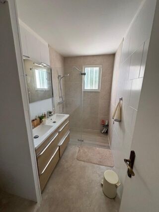  Maison � vendre 7 pi�ces 220 m�