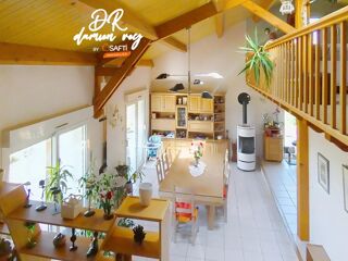  Maison  vendre 8 pices 174 m