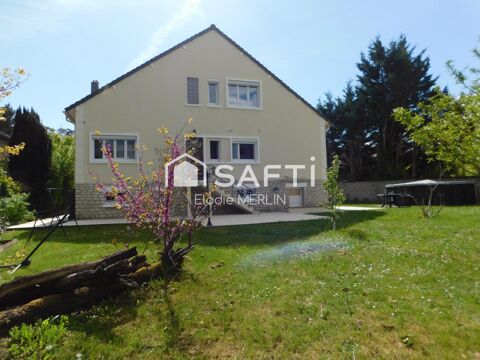   Maison r�nov�e 5 chambres Maison - 6 pi�ce(s) - 198 m�