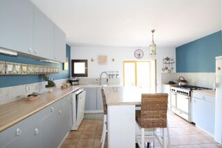  Maison � vendre 8 pi�ces 218 m�