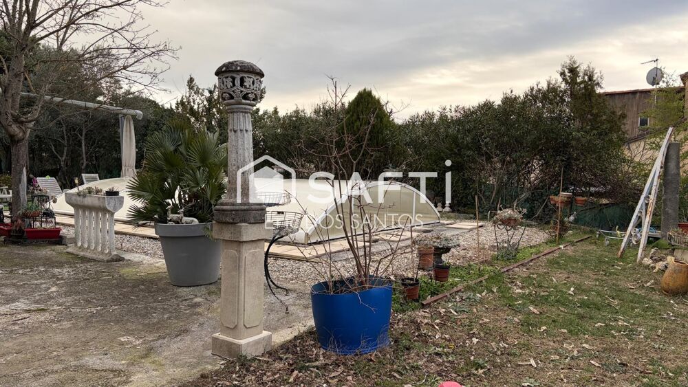 Maison 187M2 Gros potentiel Piscine coque Couverte