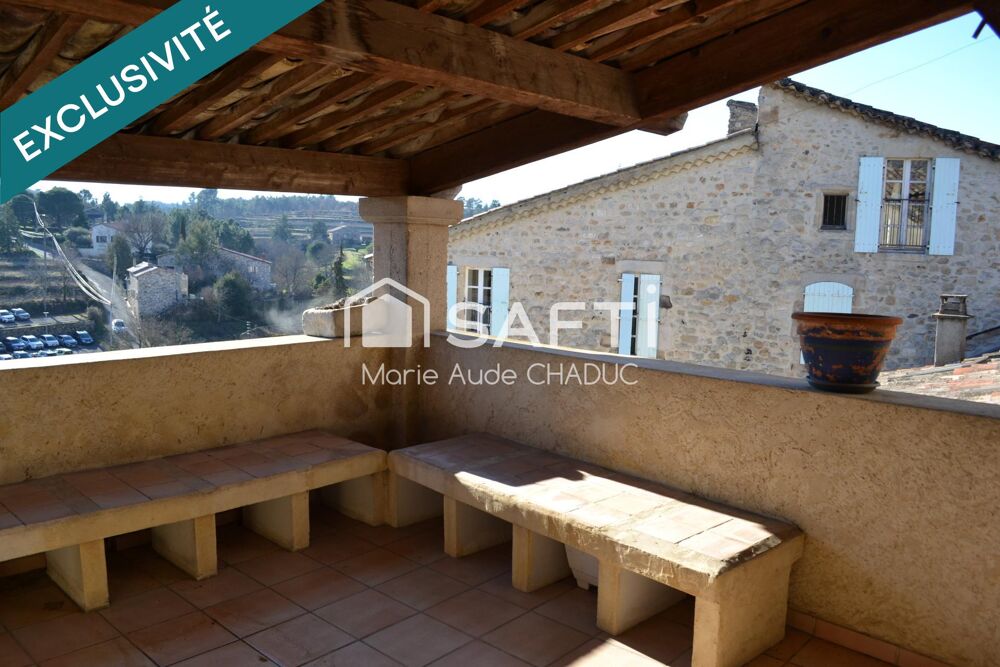 Maison T6-157 m2 avec terrasse et jardin - centre historique