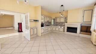  Maison à vendre 6 pièces 223 m²
