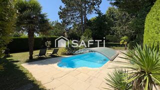  Maison à vendre 8 pièces 199 m²