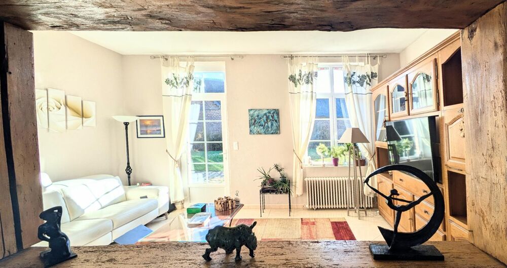 Corps de ferme 199 m² avec dépendance et boxe à chevaux