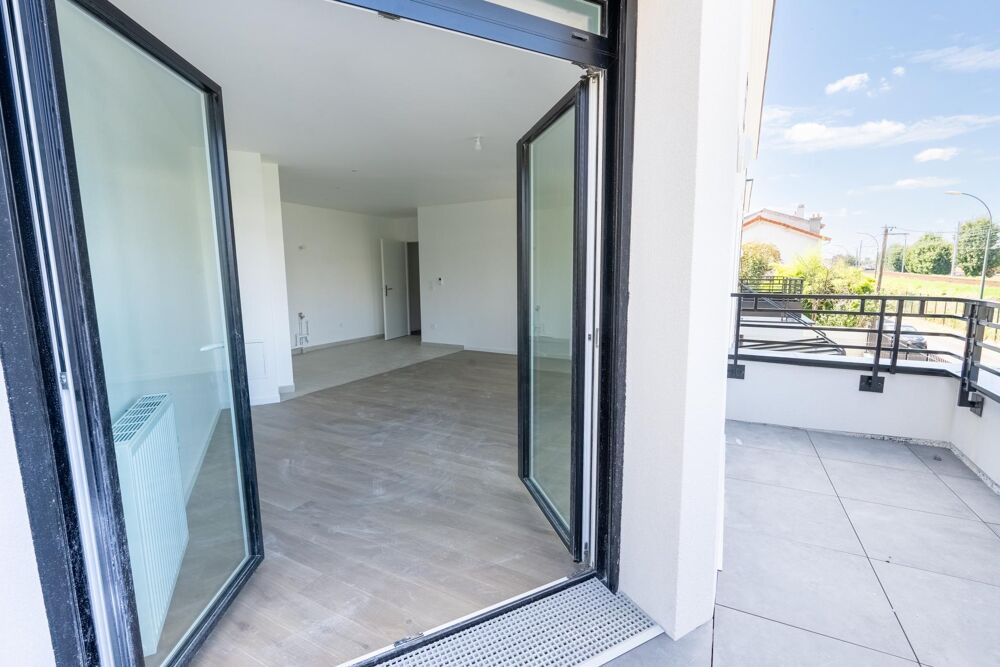 Vente Appartement Frais de notaire offert pour ce T3  deux pas des commerces de la Mairie et du RER Le Parc Saint-maur-des-fosses