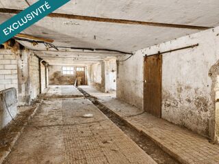  Immeuble à vendre 171 m² Les ecorces