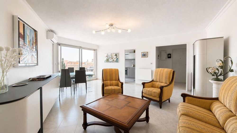 Vente Appartement Appartement 4 pièces de 94 m² – Centre-ville de Saint-Raphaël Saint-raphael
