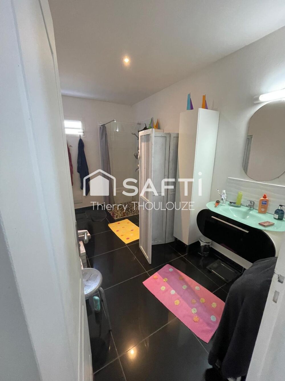 Villa contemporaine T4 meublée et climatisée