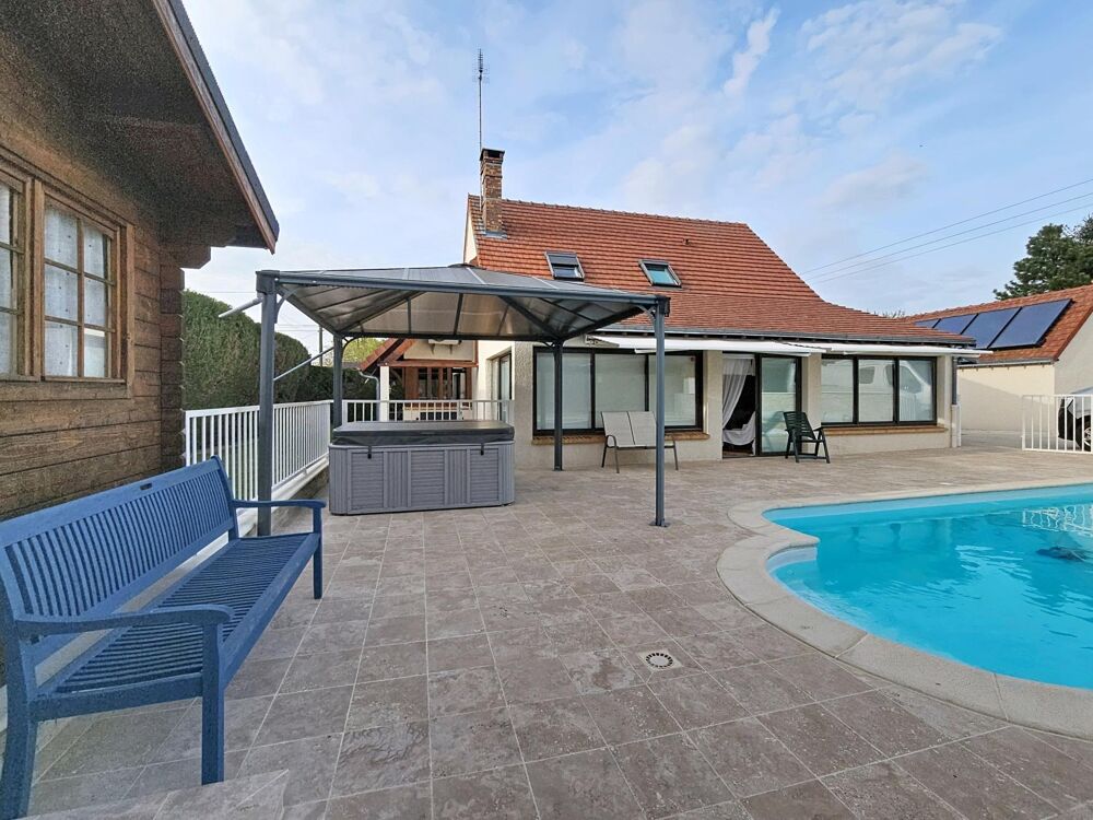 Vente Maison Maison 6 pièces 160m² avec piscine creusée proche Provins Soisy-bouy