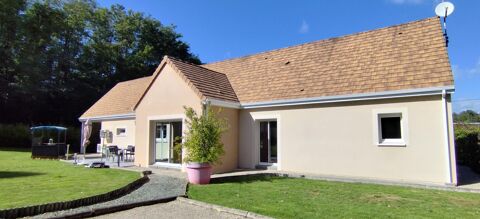   Magnifique maison de 2014 avec 4 chambres et 1,6 hectare. Maison - 5 pi�ce(s) - 135 m�