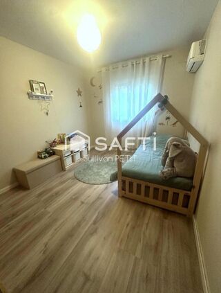  Appartement � vendre 4 pi�ces 90 m�