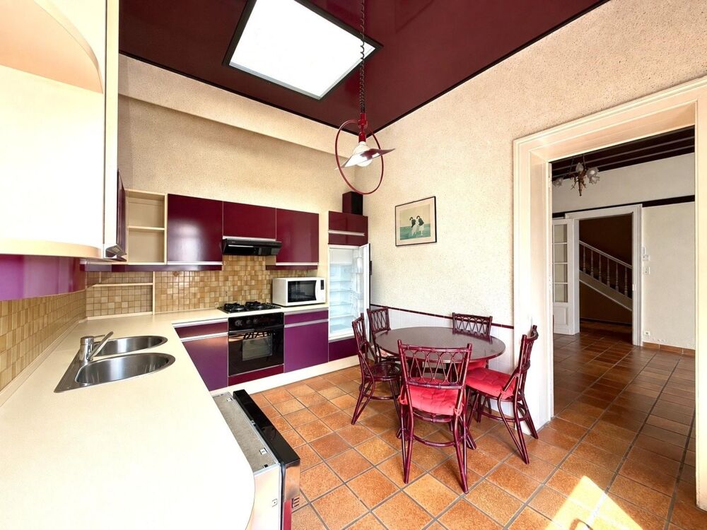 Vente Maison Maison familiale de 300m², 5 ch, jardin et garage Arras