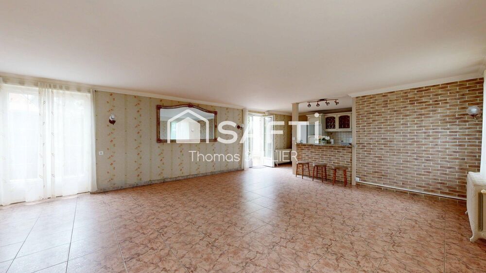 Vente Maison MAISON FLAMANDE DE 102 M² – 3 CHAMBRES – JARDIN – BEAU POTENTIEL ! Wattrelos