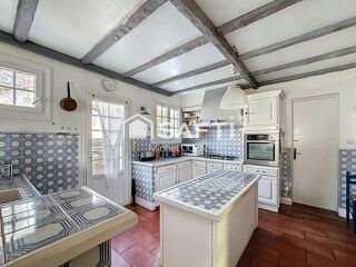 Maison  vendre 6 pices 232 m