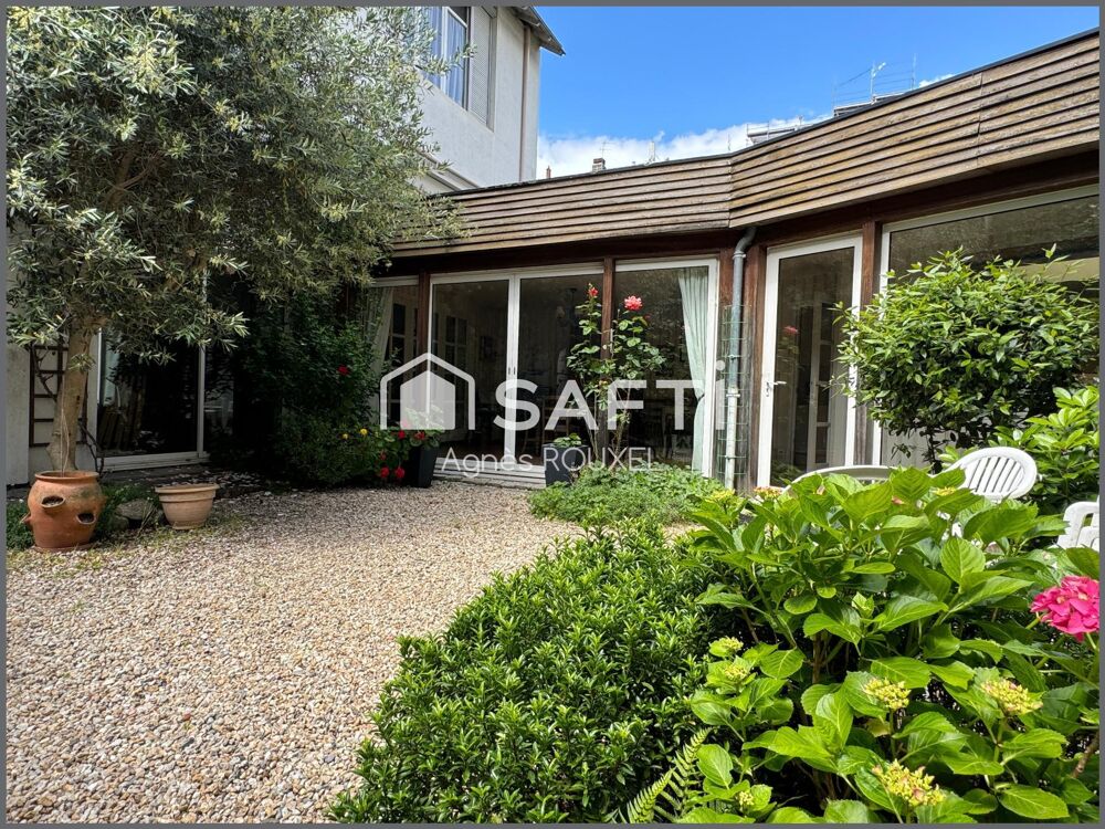  vendre  Htel Particulier Nantes (44000)