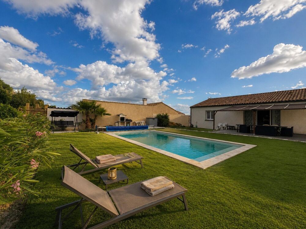 Vente Maison Villa contemporaine 4 faces au fond d'une impasse avec piscine 8x4 et panneaux photovoltaïques Cazouls-les-beziers