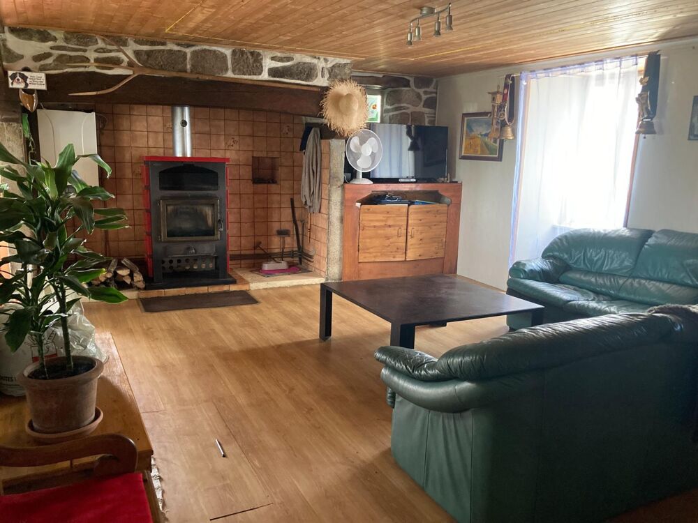 Vente Maison Maison avec grange - 6 pièces - 141m² Riom-es-montagnes