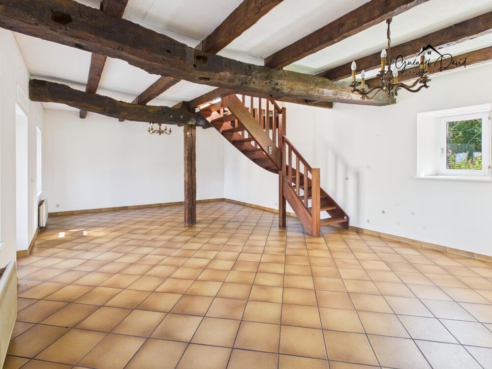 Maison de caractère au coeur de Taulé  Vie de plain-pied et toutes commodités à pied