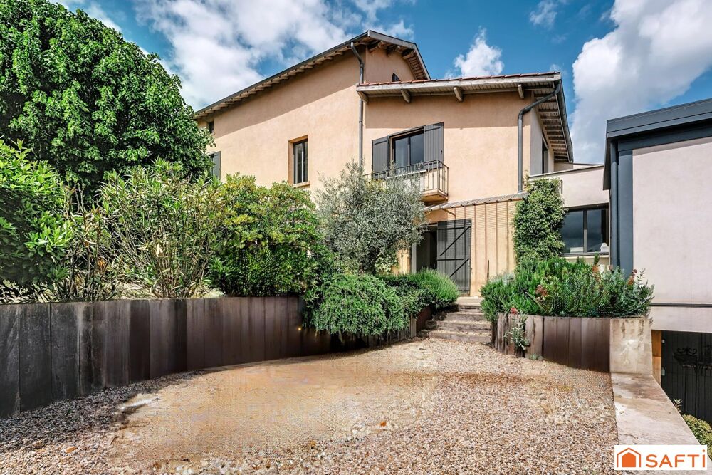 Vente Maison Certaines maisons valent surtout pour ce qu'elles dégagent, Celle-ci commence par la vue. Limonest