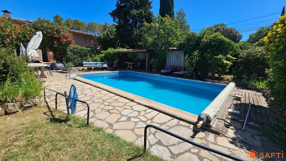 Vente Maison Propriété de Caractère avec  Revenus Mensuels Immédiats Villecroze