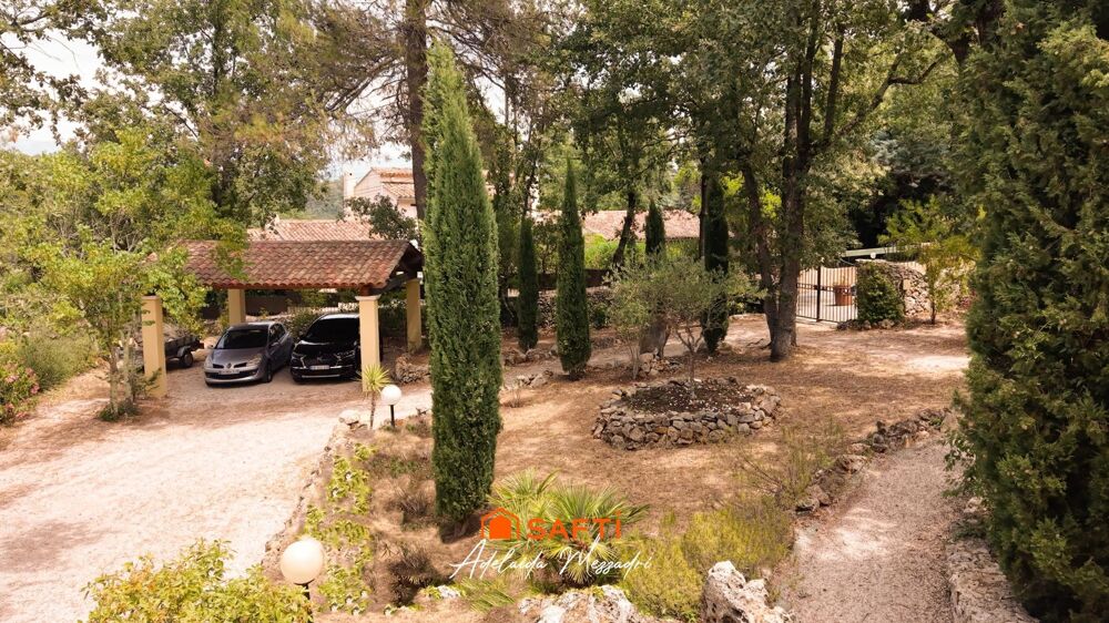Vente Maison Propriété de caractère avec piscine, dépendance et jardin méditerranéen Fayence