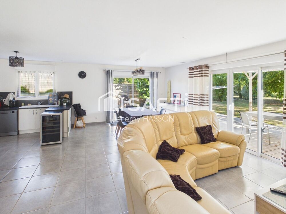 Maison contemporaine de Plain-pied, Clim gainable & Jardin clos