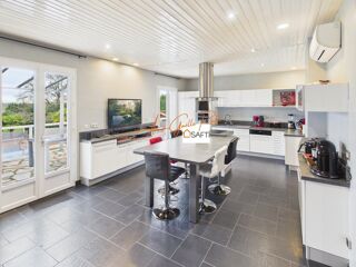  Maison à vendre 10 pièces 312 m²