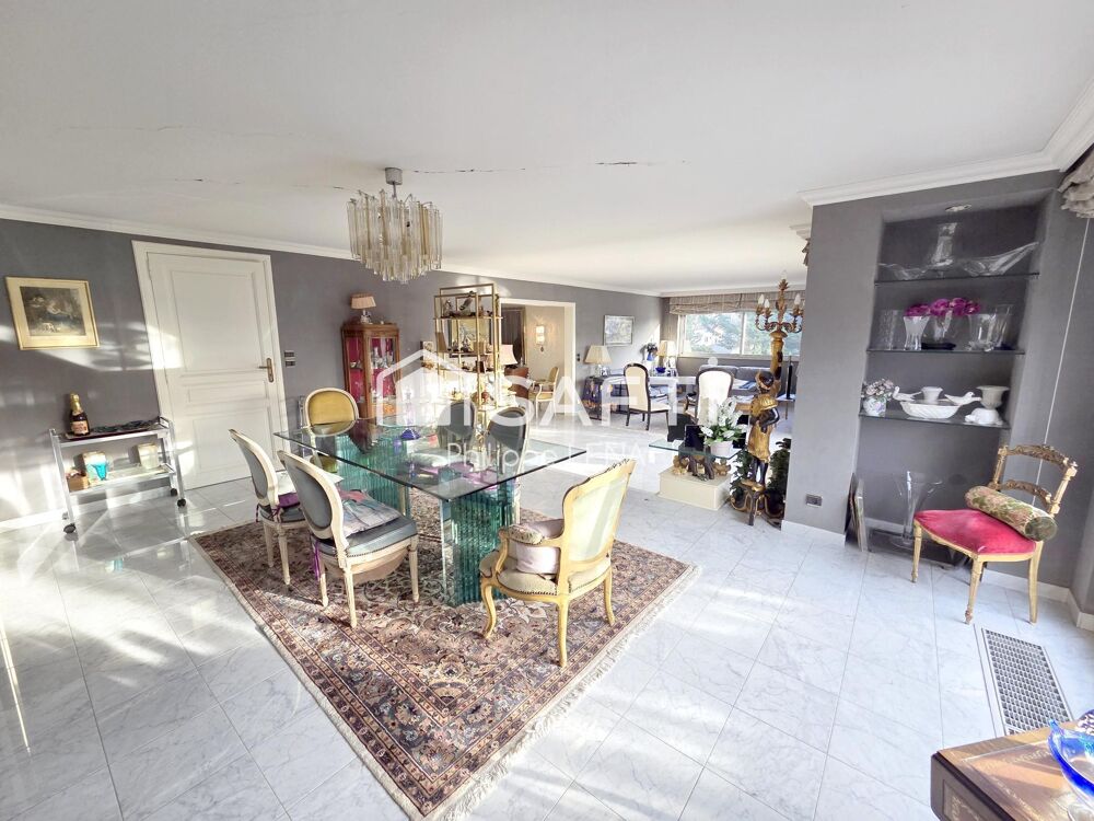 ATTIQUE à rénover 181m² + terrasse 80m², Rebberg