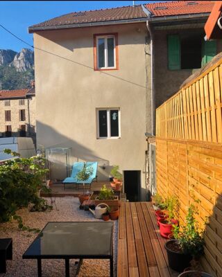  Maison � vendre 6 pi�ces 150 m�