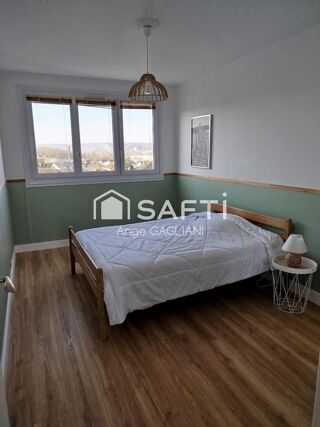  Appartement à vendre 5 pièces 100 m²