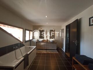  Appartement � vendre 4 pi�ces 144 m�