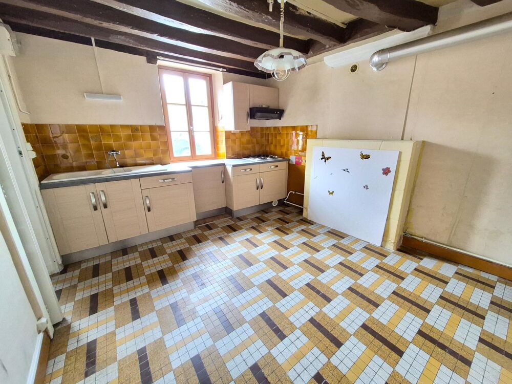 DESCARTES centre Maison libre à HABITER ou LOUER 480€
