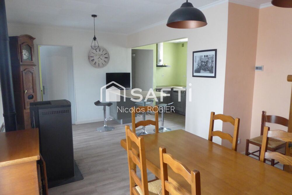 Vente Maison Maison de bourg avec grand jardin, garage, aux portes de Niort ! Saint-maxire