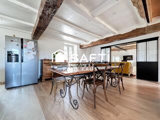  Maison � vendre 7 pi�ces 210 m�