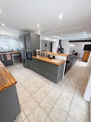  Maison � vendre 7 pi�ces 185 m�