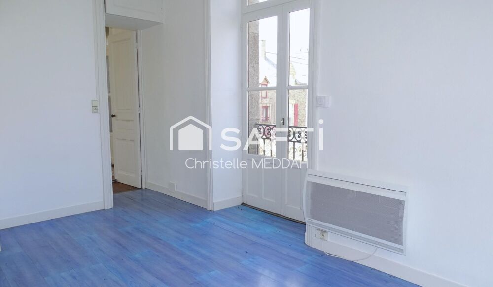 Charme de lancien: T3, 2 chambres  Hyper centre