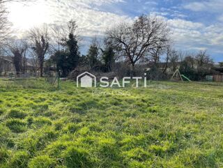  Terrain à vendre 661 m²