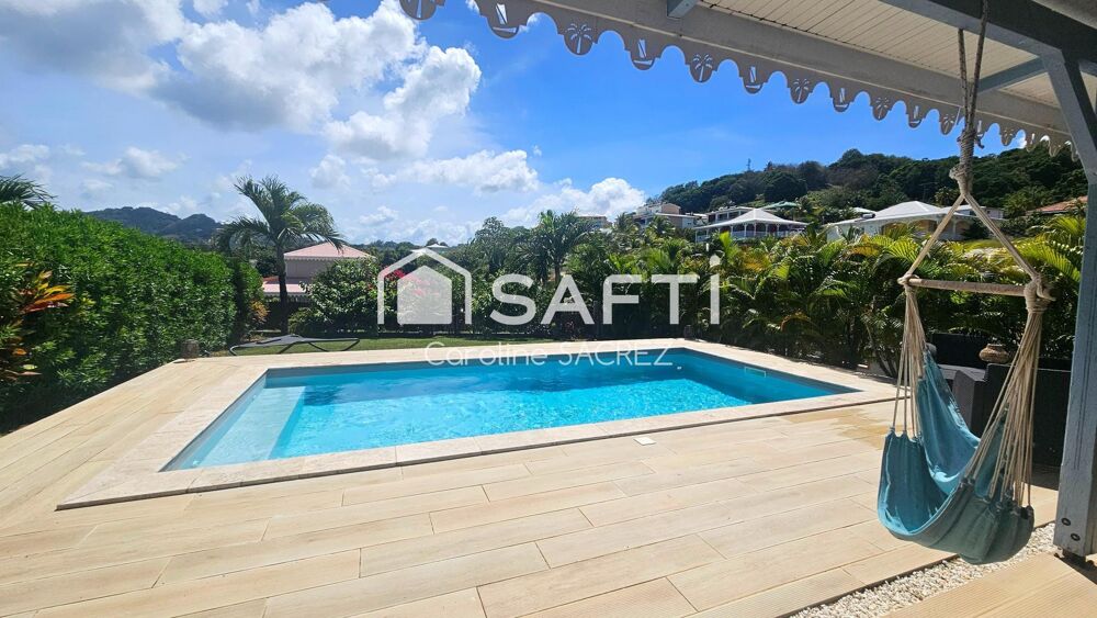 Maison avec piscine et grand espace extérieur  Les hauteurs du Robert