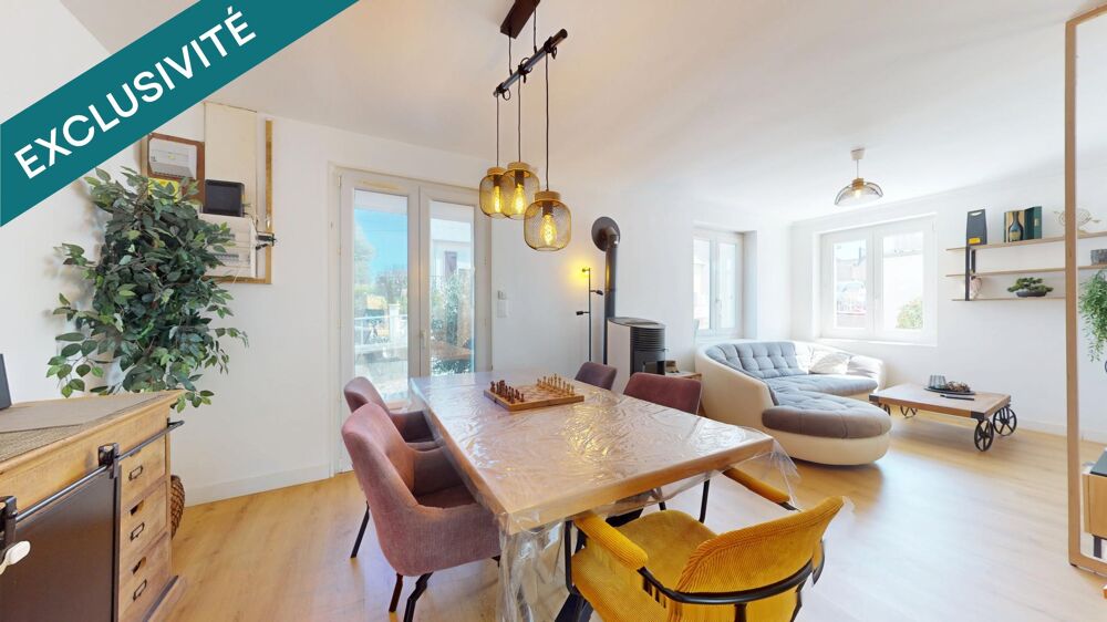 Vente Maison Maison 2 chambres, avec garage et jardin clos de 376 m². Scaër